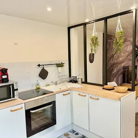 Le Vendays Plein De Charme